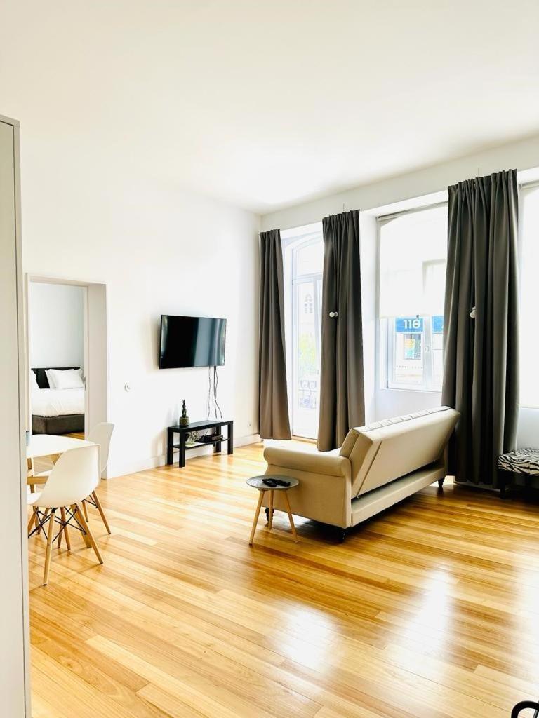 8 Villas Hotel Santo Tirso Esterno foto